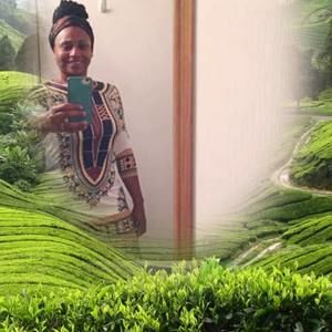 Meet your Posher, Ava